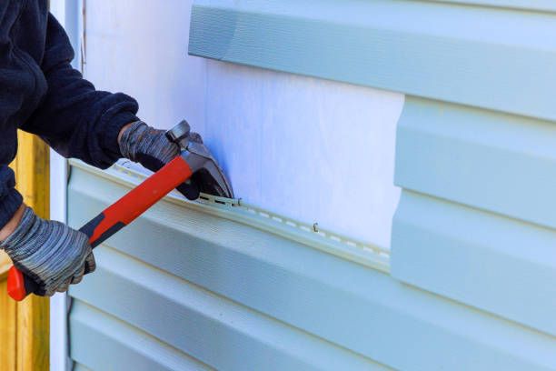 Reliable Siding Repair contractor in Downers Grove, IL by Squared Siding